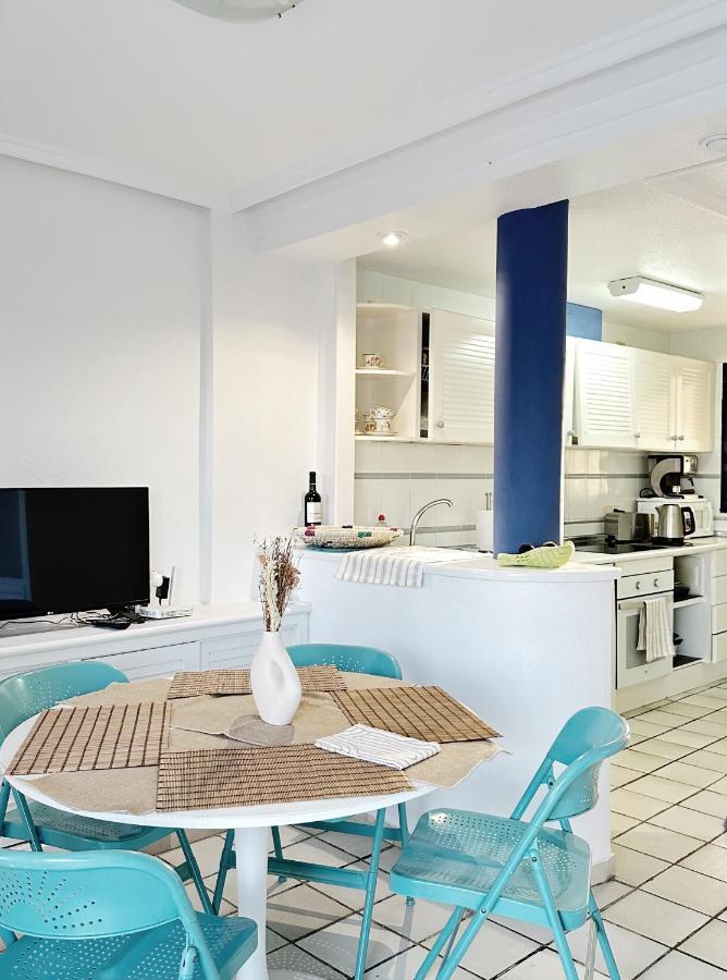 Breathtaking Apartment Торевиеха Екстериор снимка