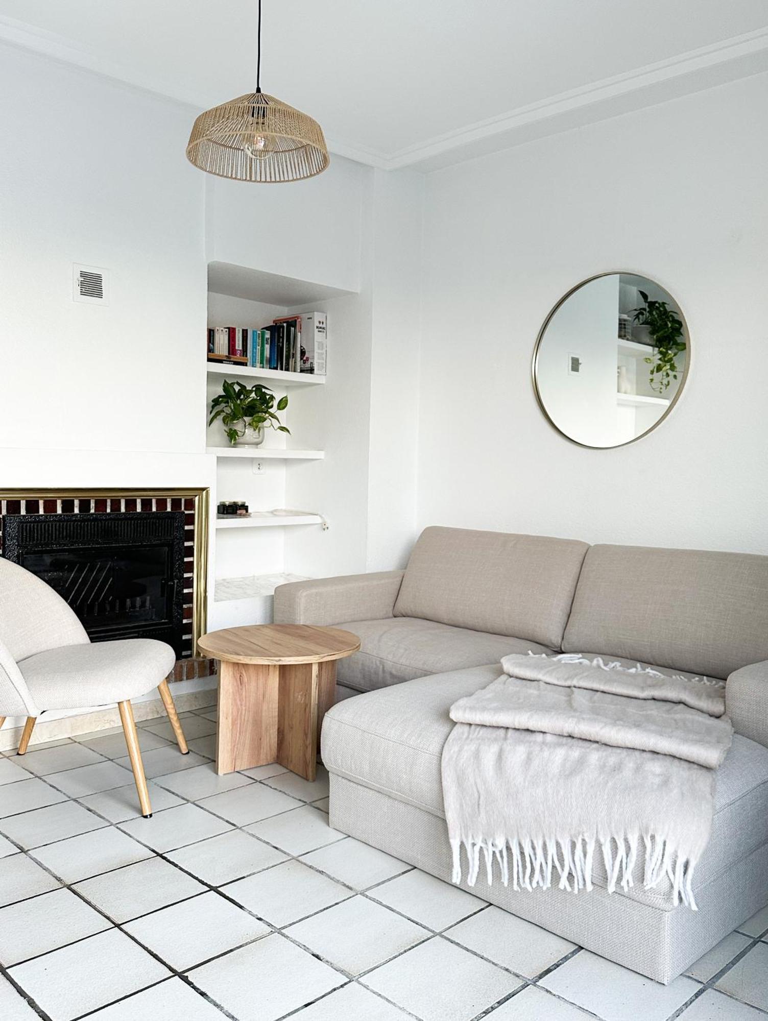 Breathtaking Apartment Торевиеха Екстериор снимка